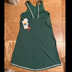 Brand new Vuori Volley Dress in green